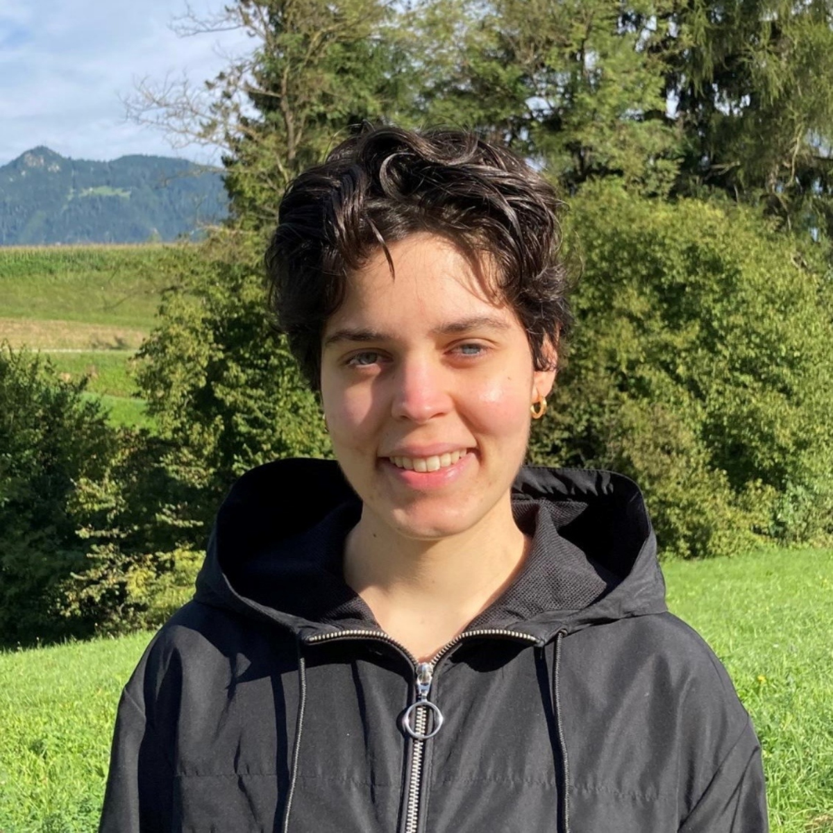 Susanna Paoli Headshot